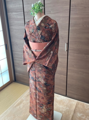 湖布セパ小紋 流水に花尽くし伝統柄