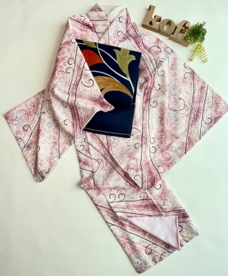 アートで華やか!湖布セパ着物 化繊